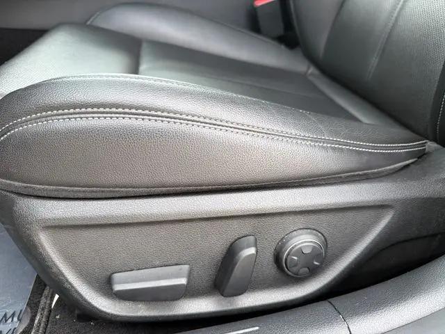 2025 Genesis G70 2.5T AWD