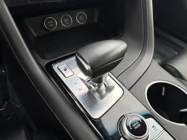 2025 Genesis G70 2.5T AWD