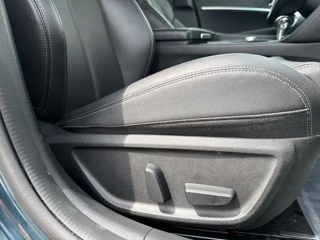 2025 Genesis G70 2.5T AWD