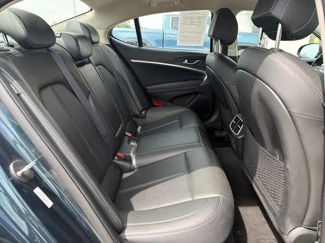 2025 Genesis G70 2.5T AWD