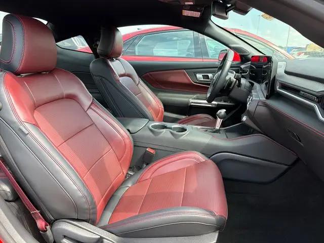 2025 Ford Mustang GT Premium Fastback