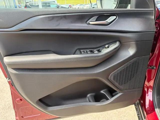 2026 Jeep Grand Cherokee L Altitude 4x4