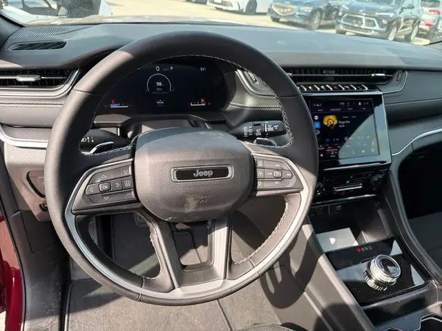 2026 Jeep Grand Cherokee L Altitude 4x4