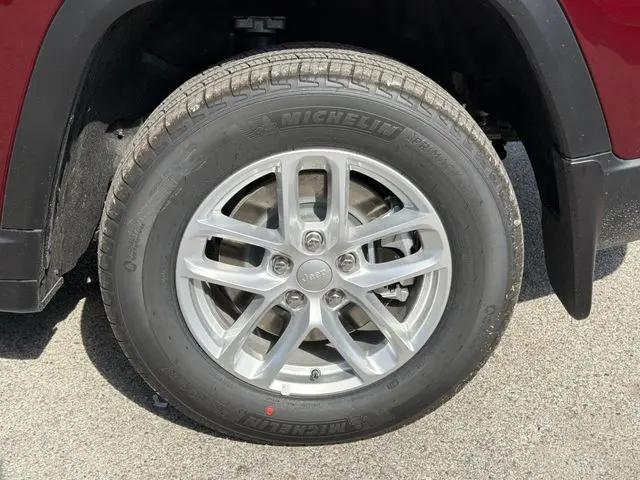 2026 Jeep Grand Cherokee L Altitude 4x4
