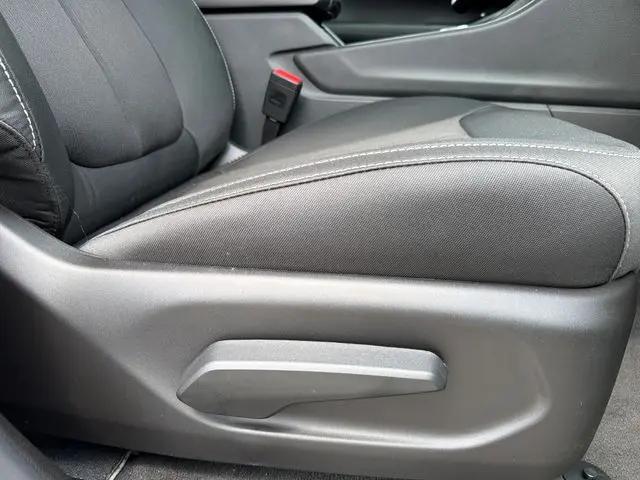 2026 Jeep Grand Cherokee L Laredo 4x4