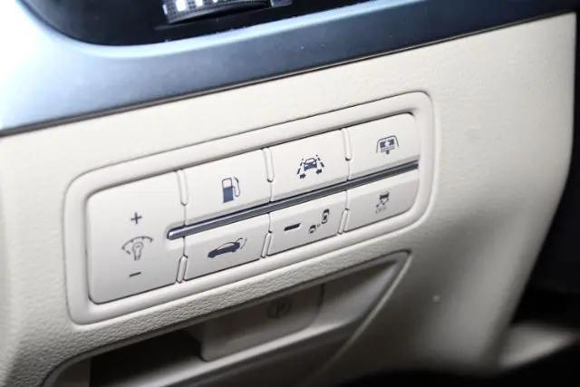 2015 Hyundai Genesis 3.8