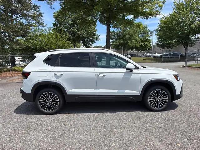 2026 Volkswagen Taos SE