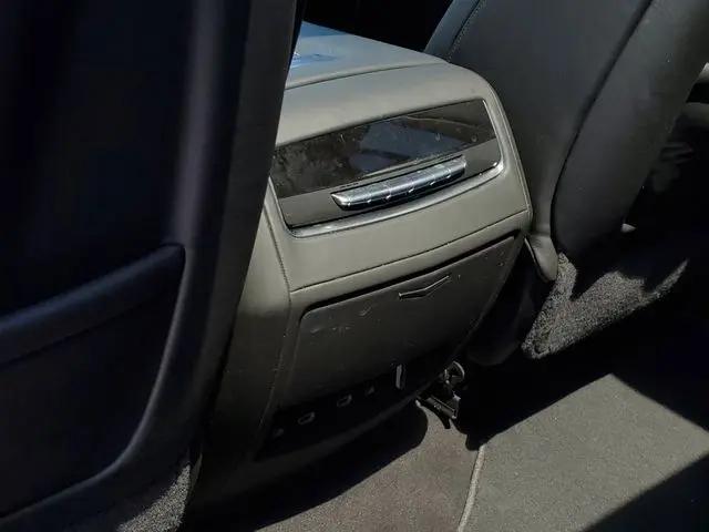 2023 Cadillac Escalade 2WD Premium Luxury Platinum