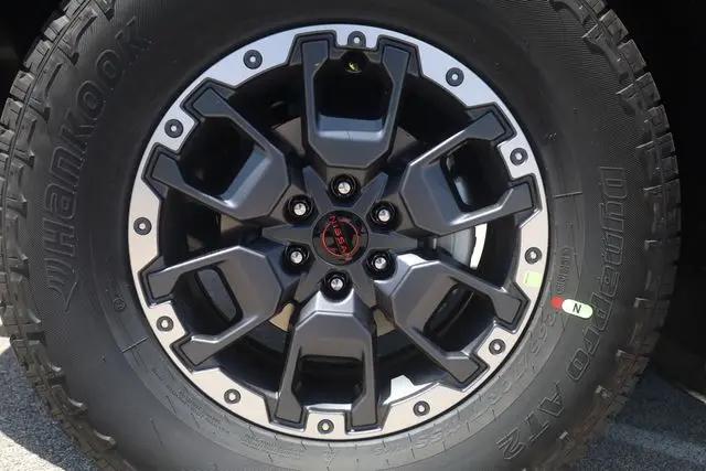2026 Nissan Frontier Crew Cab PRO-4X 4x4
