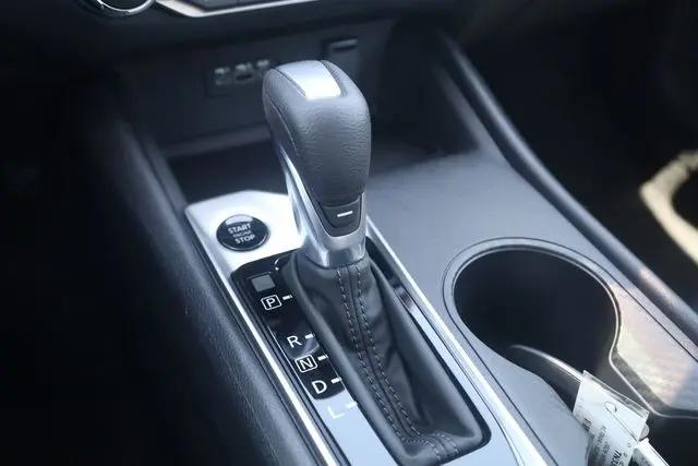 2026 Nissan Altima SV FWD