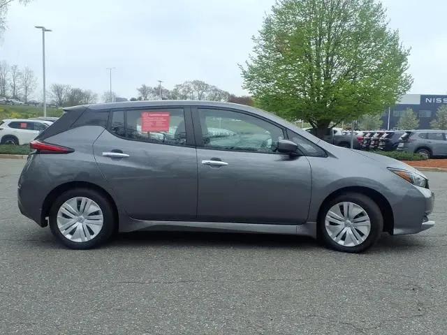 2023 Nissan LEAF S 40 kWh
