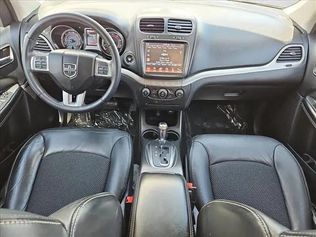 2019 Dodge Journey Crossroad