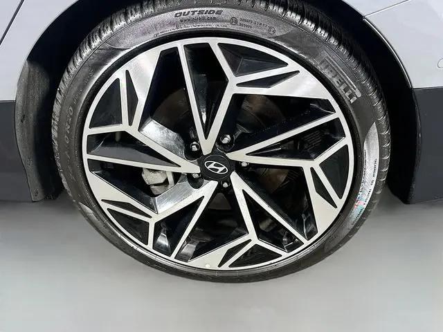 2023 Hyundai IONIQ 6 Limited