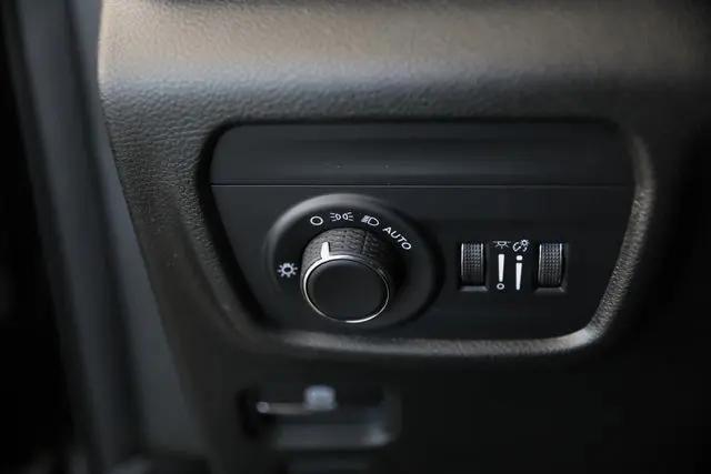 2026 Jeep Grand Cherokee L Altitude 4x4