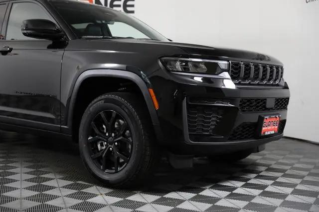 2026 Jeep Grand Cherokee L Altitude 4x4