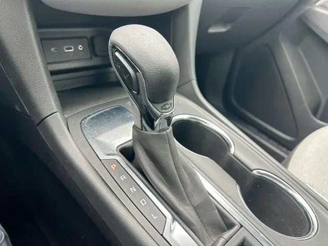 2023 Chevrolet Equinox FWD LS