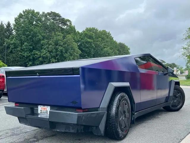 2024 Tesla Cybertruck Cyberbeast