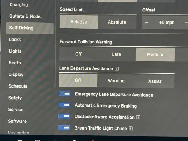 2024 Tesla Cybertruck Cyberbeast