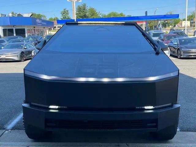 2024 Tesla Cybertruck Cyberbeast