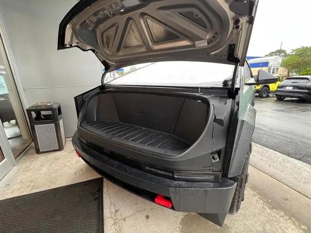 2024 Tesla Cybertruck All-Wheel Drive