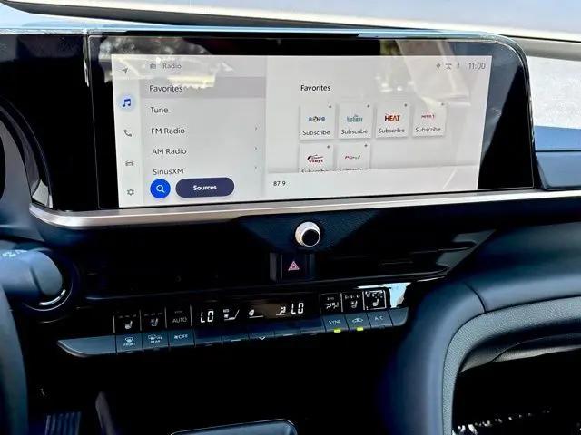 2024 Toyota Crown Platinum