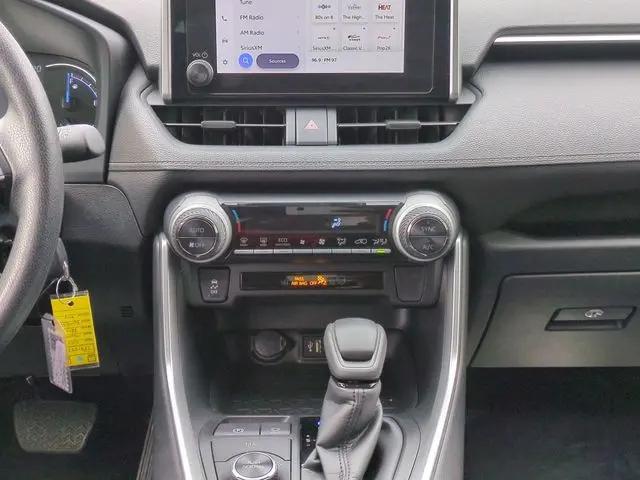 2025 Toyota RAV4 Hybrid LE
