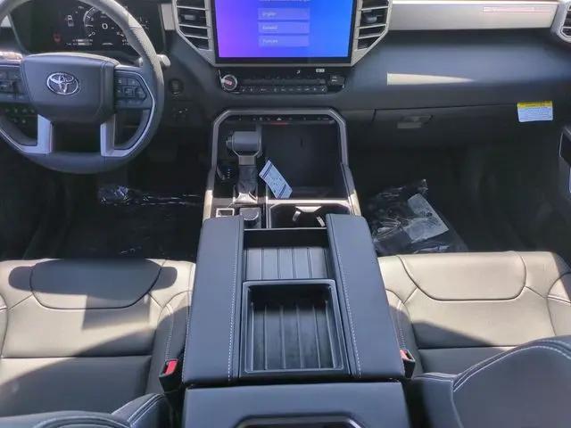 2026 Toyota Tundra Limited CrewMax 5.5' Bed