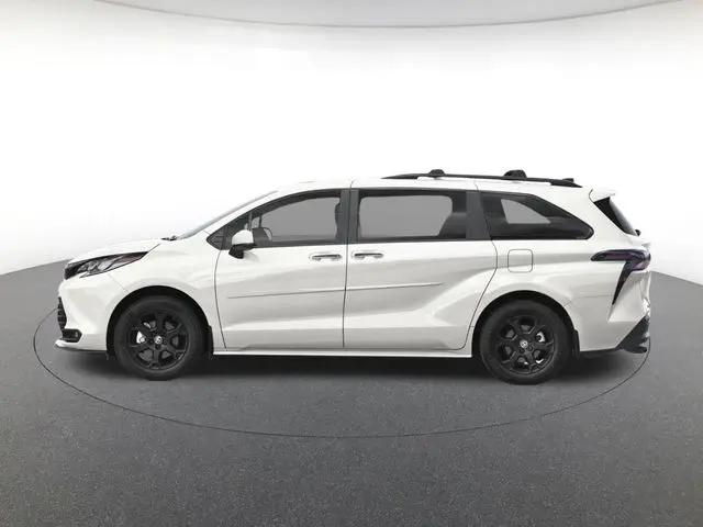 2026 Toyota Sienna Woodland Edition