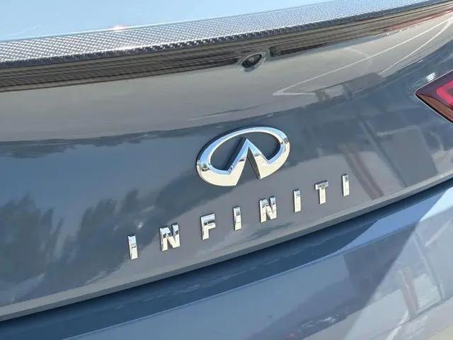 2022 INFINITI Q60 RED SPORT 400