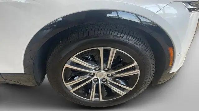 2024 Cadillac iQ Luxury w/1SD