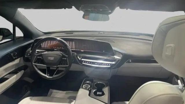 2024 Cadillac iQ Luxury w/1SD