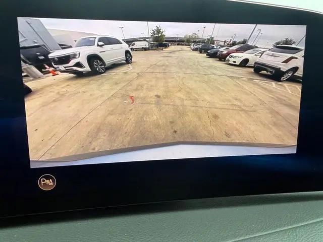 2025 Cadillac XT4 FWD Premium Luxury