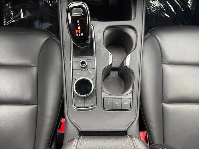 2025 Cadillac XT4 FWD Premium Luxury