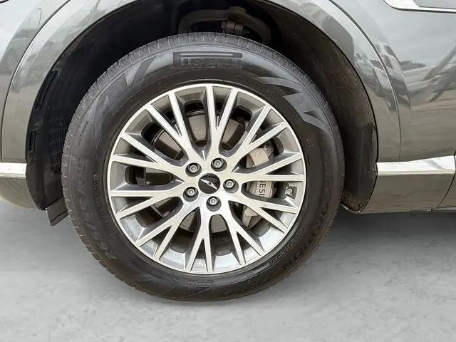2025 Genesis GV80 2.5T Standard AWD