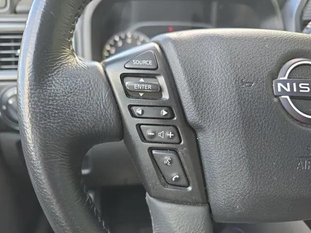 2023 Nissan Titan Crew Cab SV 4x2