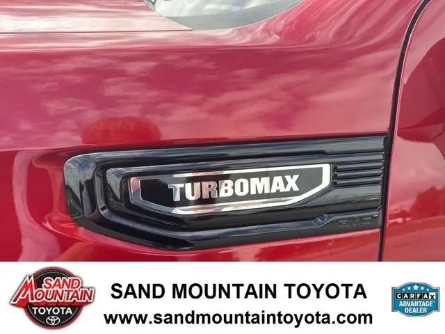 2024 GMC Sierra 1500 4WD Crew Cab Short Box Elevation with 3VL