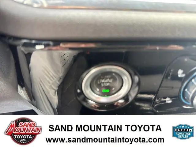 2024 GMC Sierra 1500 4WD Crew Cab Short Box Elevation with 3VL