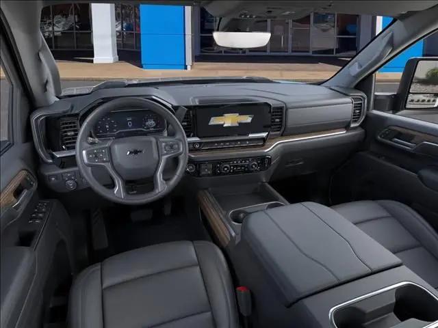 2026 Chevrolet Silverado 2500HD Crew Cab, Standard Bed, LT, 4WD