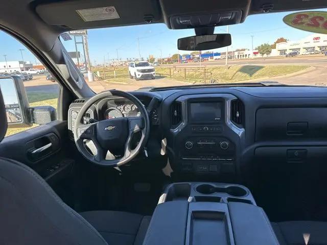 2023 Chevrolet Silverado 2500HD 4WD Crew Cab Standard Bed Custom
