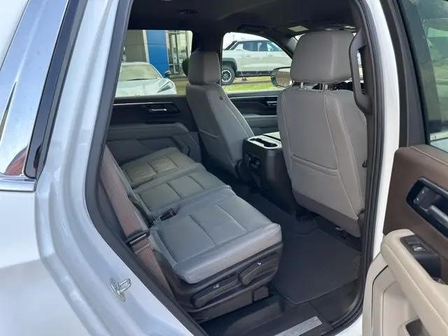 2025 Chevrolet Tahoe 4WD LT