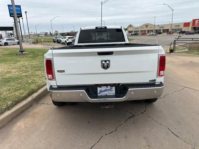 2017 Ram 3500 Laramie Crew Cab 4x2 8' Box