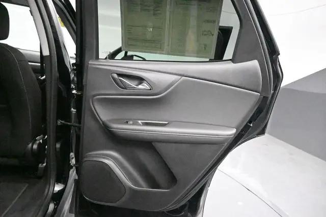 2025 Chevrolet Blazer AWD 2LT