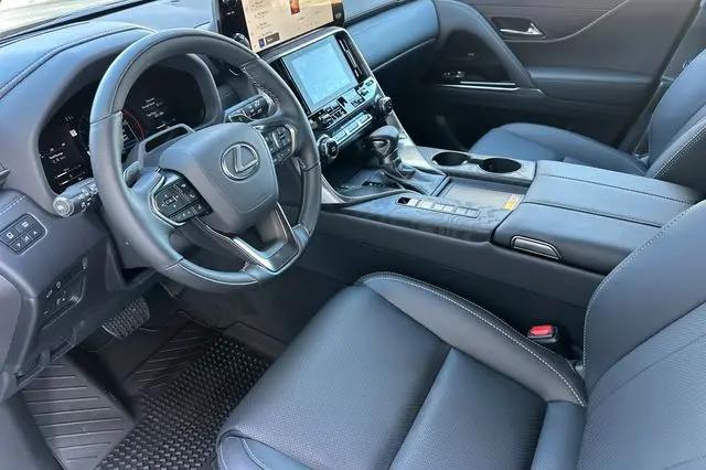 2026 Lexus LX Luxury