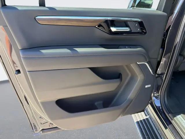 2026 Chevrolet Suburban High Country, 4WD