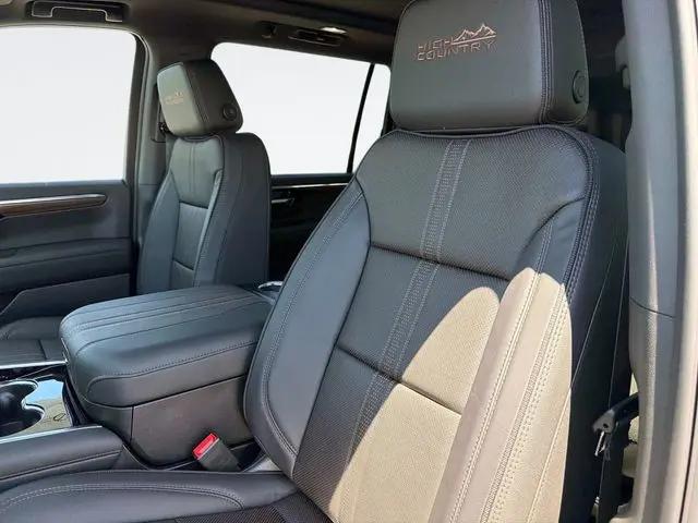 2026 Chevrolet Suburban High Country, 4WD