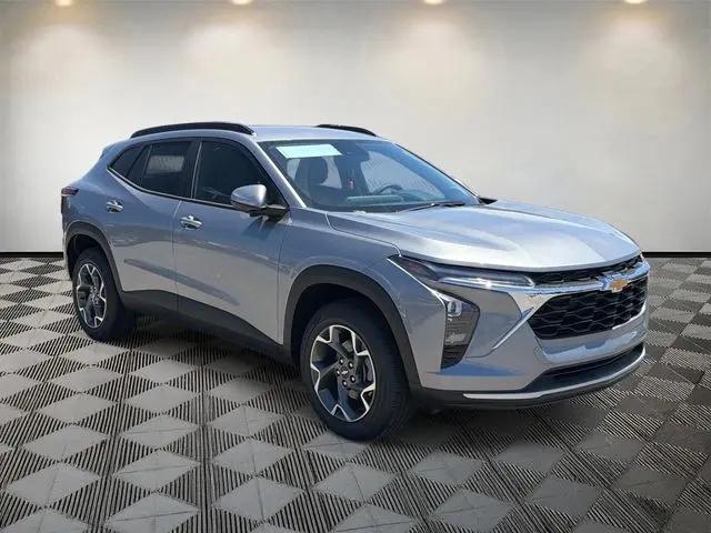 2026 Chevrolet Trax FWD LT