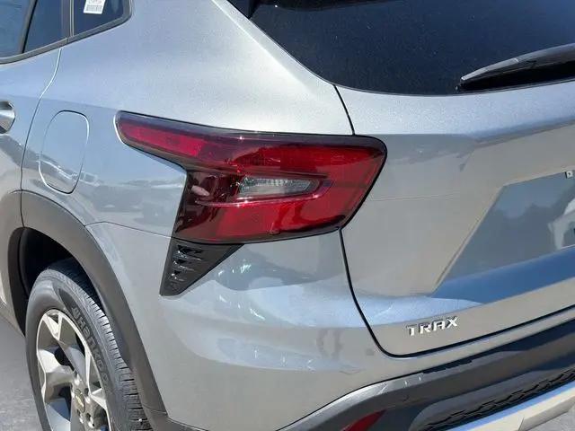 2026 Chevrolet Trax FWD LT