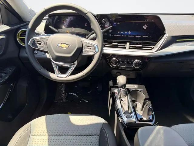 2026 Chevrolet Trax FWD LT