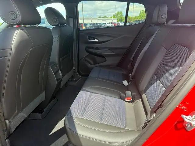 2026 Buick NV Preferred FWD
