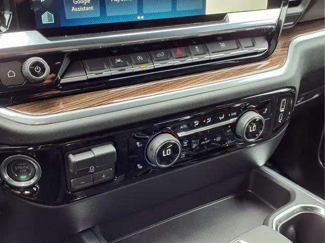 2026 Chevrolet Silverado 1500 4WD Crew Cab Standard Bed LT